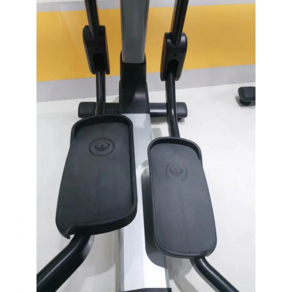 Эллиптический тренажер Insight Fitness EB8000